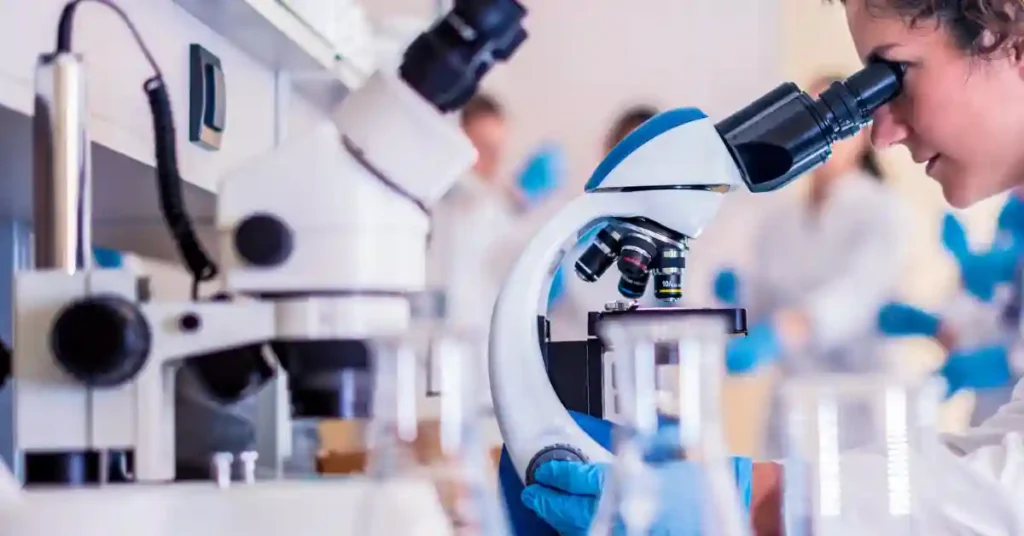 खैरागढ़ में प्रयोगशाला परिचालक परीक्षा 3 अगस्त को 1016 परीक्षार्थी होंगे शामिल